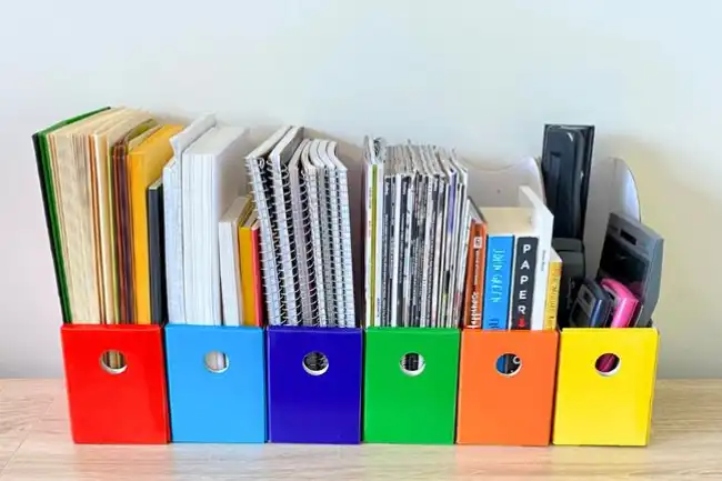 Jenis File Holder